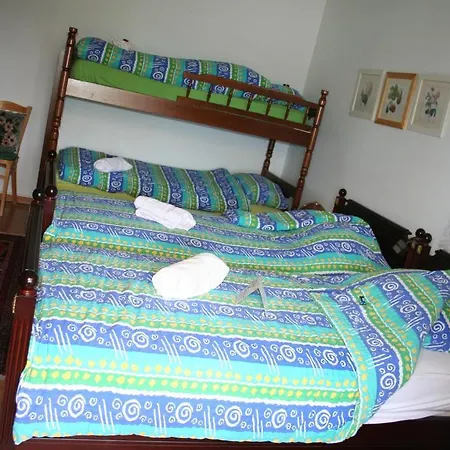 Chambres D'hotes Valentin Homestay *