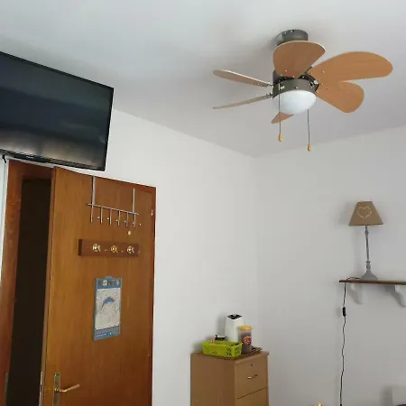 Chambres D'hotes Valentin Homestay *