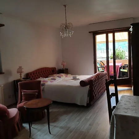 Chambres D'hotes Valentin Homestay *
